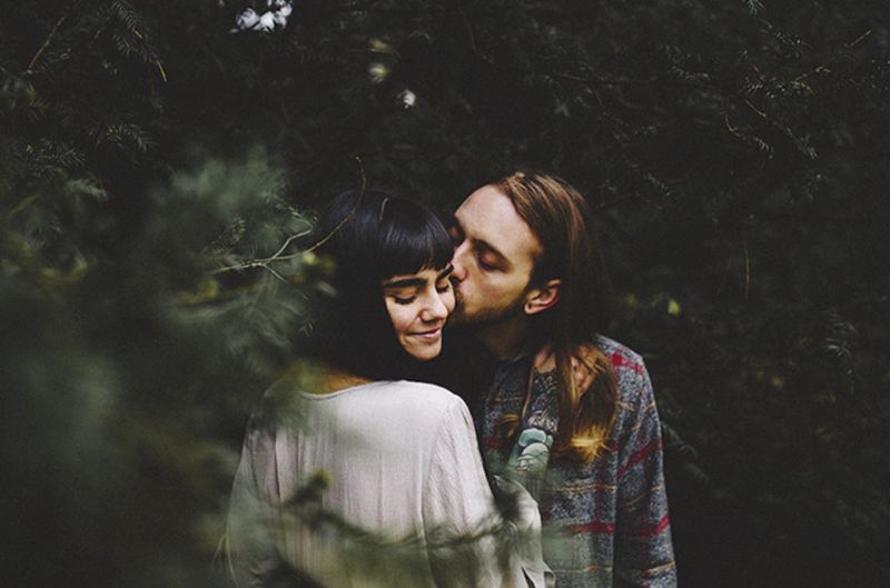 Esperando que el otro deje a su pareja…